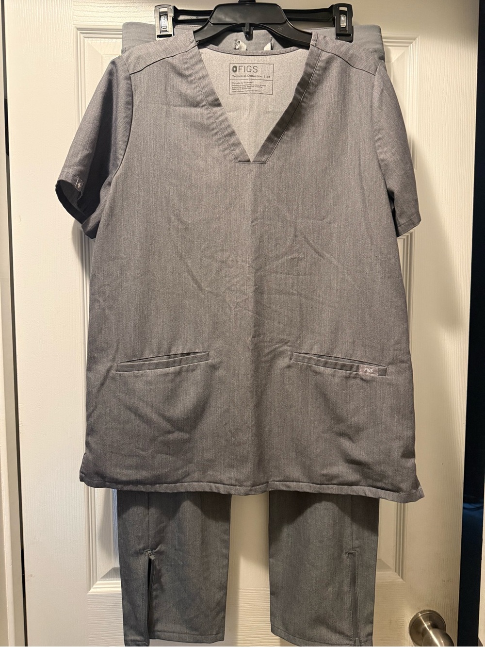 Figs Gray Two-Piece Scrub Set - Top & Jogger Pants